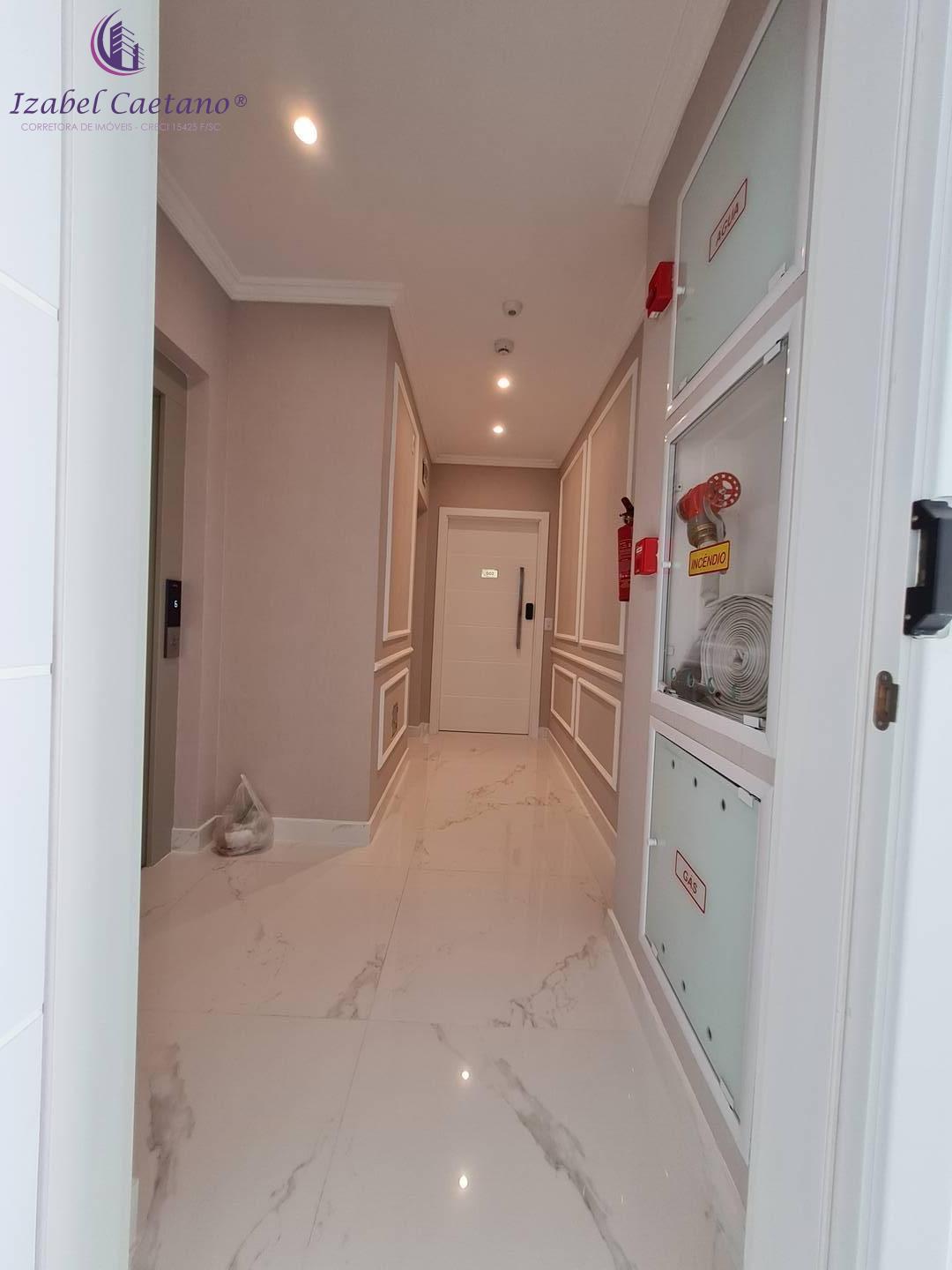 Apartamento à venda com 3 quartos, 127m² - Foto 11